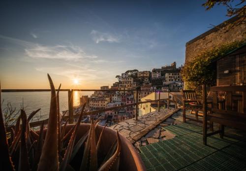 Sailors Rest Riomaggiore - Cinque Terre - image 3