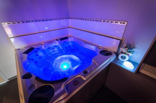 Kümblustünn, Mon Cocoon Spa in Grandrieu