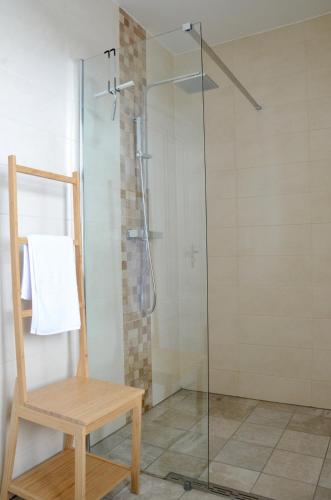 Le Baron Apartments - image 7