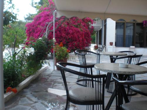 Esperides Hotel - image 4