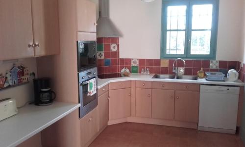 Konyha, Domaine Notre Dame in La Verdiere