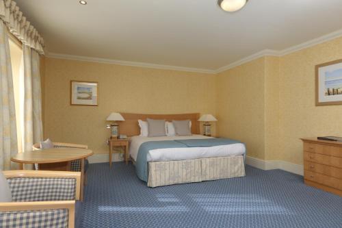 Imperial Hotel - image 11
