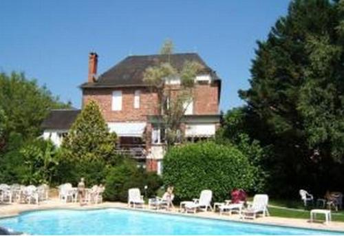 LogisHotels Le Relais du Quercy - Meyssac