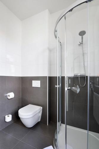 Hotel Garden Court - image 11