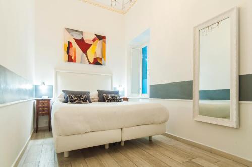 Standard Double Room image 1