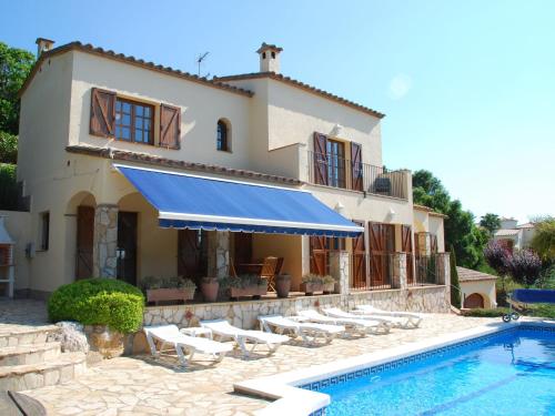 Deluxe Villa in Calonge with Private Pool gîte à louer Sant Cebrià dels Alls