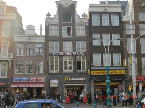 ホテル ニュートラル