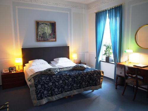 room detail thumbnail 0
