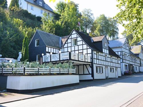 Modern and stylishly furnished attic apartment in the Sauerland