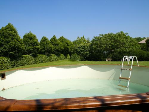 Maisons de vacances Authentic Burgundy holiday home with plenty of space and privacy near Diges