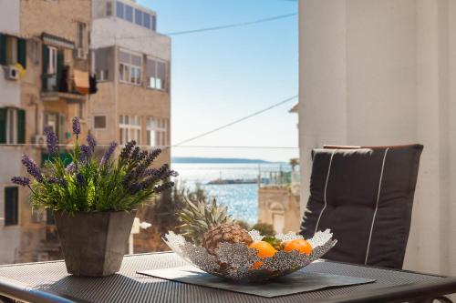 Bepo Apartment with Balcony - FREE PARKING, Split (foto 5)