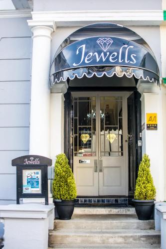 Jewells Guest Accommodation - Plymouth