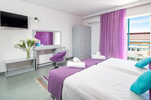 Kahlua Hotel Apartments - main image