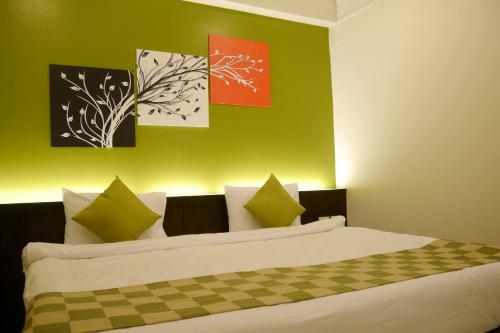 Bed, Lertnimitra Hotel in Chaiyaphum