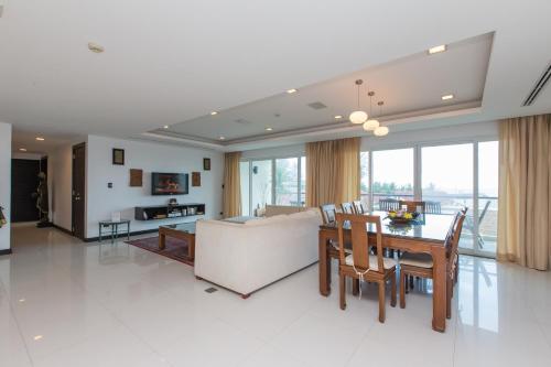 The Palms, Kamala Beach - SHA Extra Plus