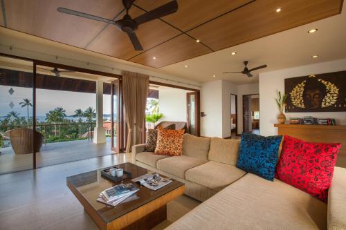 พีรภัทร วิลล่า