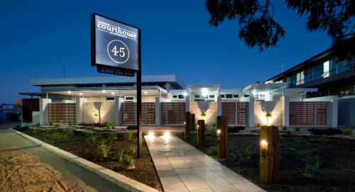 Loxton Courthouse Apartments Loxton