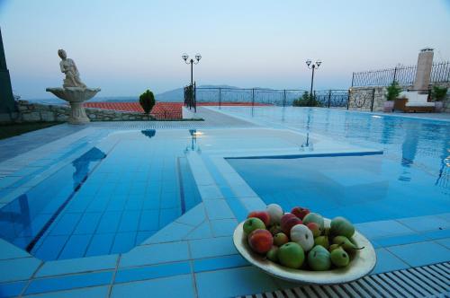 Vergis Epavlis Hotel de charme Astoria Capsis Hotel