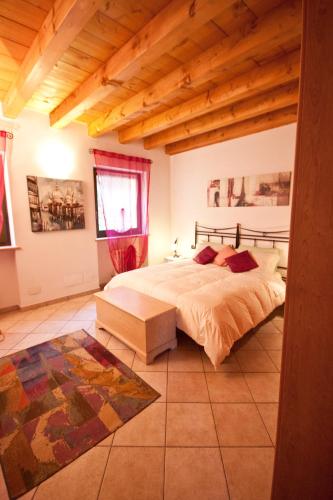  Casale Manzoni, Ferienwohnung in Verona