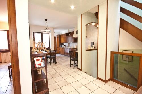 Appartamento Molinara, Verona (foto 11)