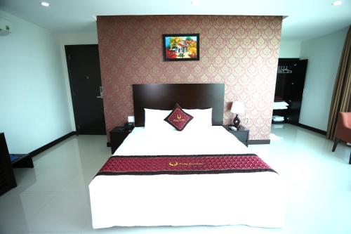 Guestroom, HUONG SON HOTEL in Hoa Vang