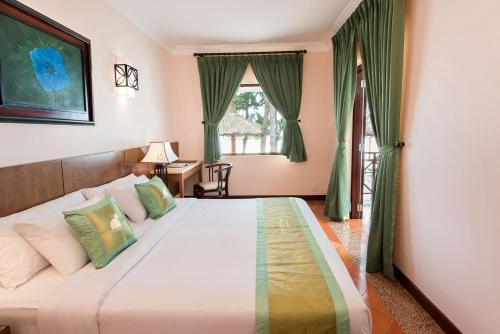 1 queen bed