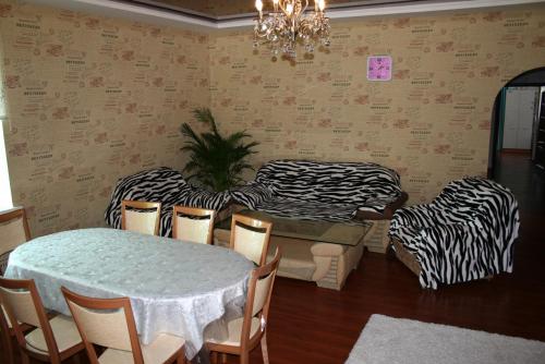 Americana – Astana, MA