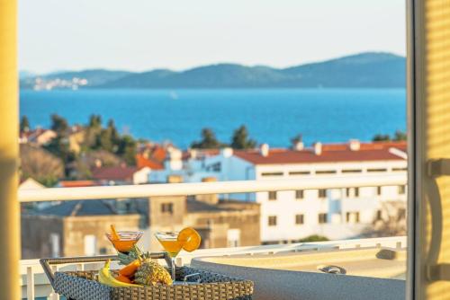 Sunset Penthouse Apartment With Jacuzzi - image 13
