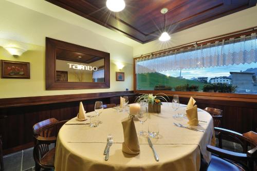 Hotel Tambo - 레스토랑