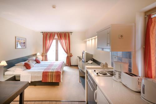 . Hotel Kalma, Kalma Villa, Apart Hotel