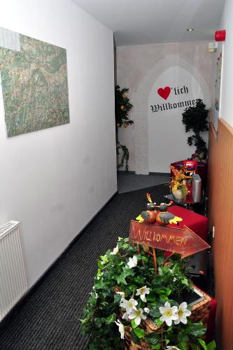 大堂, Hotel Am Hohen Schwarm in 薩爾費爾德/薩勒