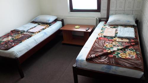 Economy Twin Room