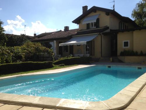Vaade, Relais Torre Dei Torti - Luxury Bed and Breakfast in Cava Manara