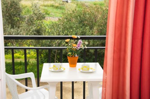 Athina Studios 2