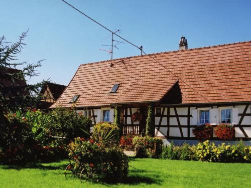 Cosy holiday home in Schleithal with garden - Location saisonnière - Schleithal