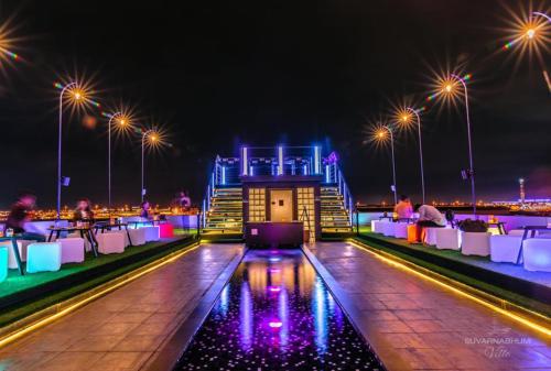 ห้องอาหาร, สุวรรณภูมิ วีลล์ แอร์พอร์ต โฮเต็ล (Suvarnabhumi Ville Airport Hotel) in กรุงเทพ