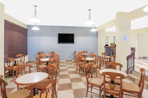 格林維爾貝蒙特套房酒店 (Baymont by Wyndham Greenville) in 賓罕頓 (NC)