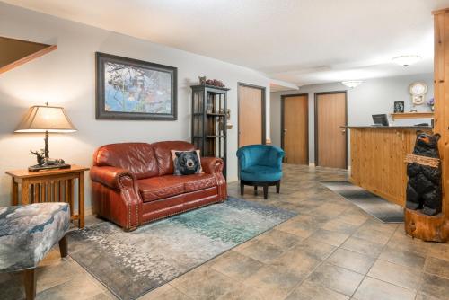 Lobby, Super 8 By Wyndham Baxter/Brainerd Area in Baxter (MN)