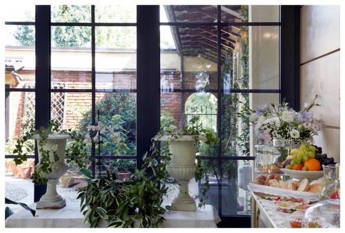 Toit ja joogid, Relais Torre Dei Torti - Luxury Bed and Breakfast in Cava Manara