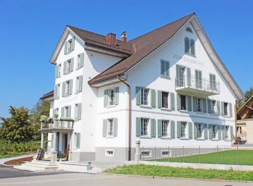 Gasthaus zum Bauernhof in Oberlunkhofen, Schweiz