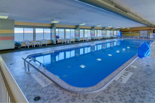 Dunes Waterfront Resort - image 8