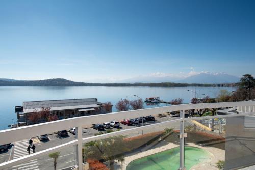 Skats, Hotel Royal in Viverone