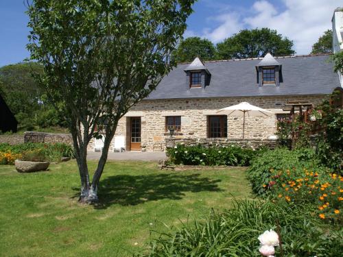 Holiday home with enclosed garden gîte à louer Kerydreuf-en-Plouhinec