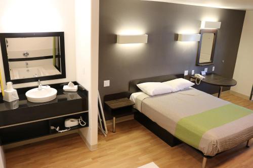 Motel 6 Victorville - Apple Valley