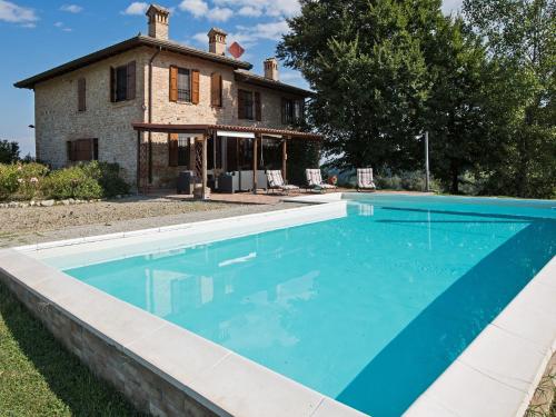 Spacious Villa in Tabiano Castello with Swimming Pool