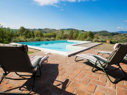 Spacious Villa in Tabiano Castello with Swimming Pool