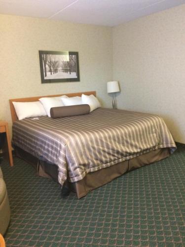 Travelodge by Wyndham Winnipeg East