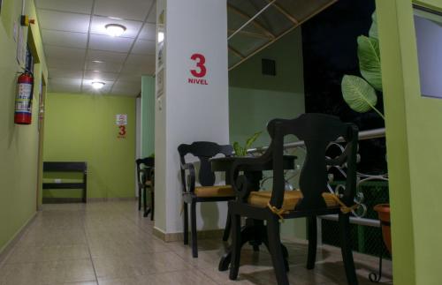 Hostal de Asturias – San Salvador, MA