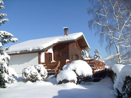 Rustic chalet with a dishwasher in the High Vosges