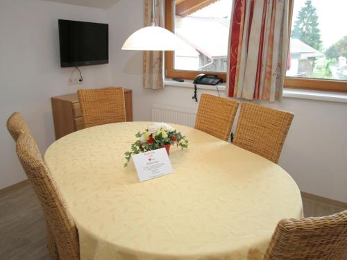 Stylish Flats in Uderns near Ski Lift